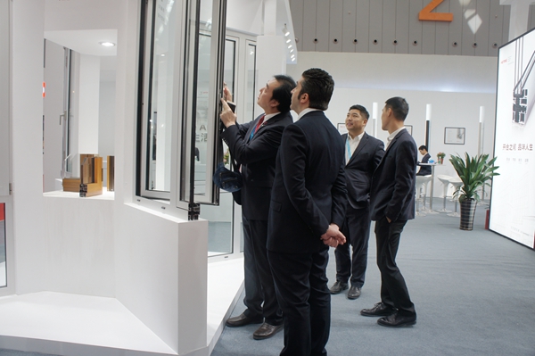 2018年度首展 | 合辉铝建筑系统惊艳亮相第九届中国门窗博览会