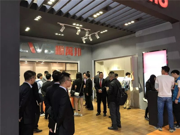 亚当斯五金:第41届中国(广州)国际家居博览会之现场盛况 亚当斯五金:第41届中国(广州)国际家居博览会之现场盛况