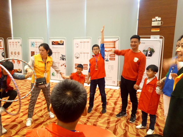 【青枫玻璃】“爱心一家人”公益活动圆满结束！