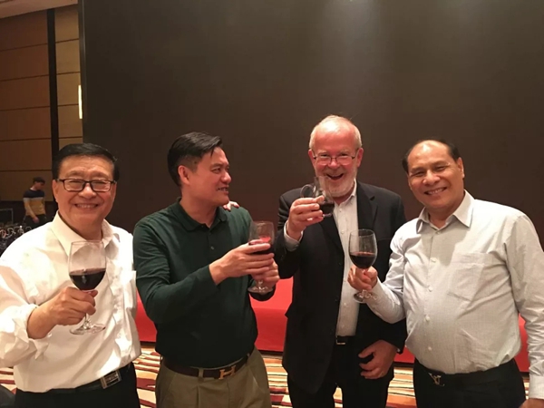 祝贺上海威迈工贸有限公司参加十七届中国国际门业展览会取得完满成功 祝贺上海威迈工贸有限公司参加十七届中国国际门业展览会取得完满成功