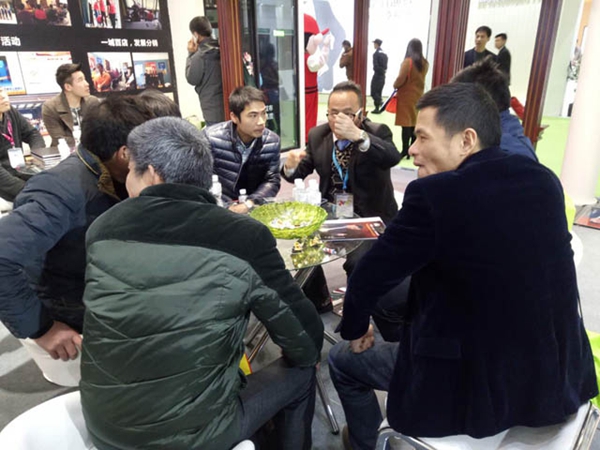 上海建博会完美收官,福临门世家门窗用实力征服观展商 上海建博会完美收官,福临门世家门窗用实力征服观展商
