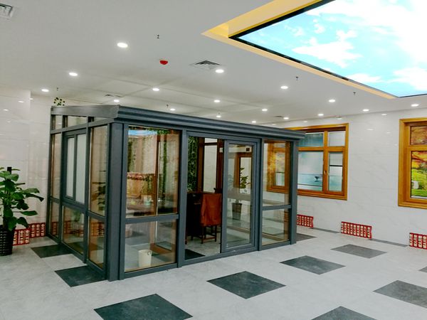 新木缘门窗明星经销商沈总：坚持客户至上，诚信为本