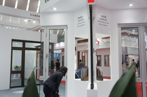 2018年度首展 | 合辉铝建筑系统惊艳亮相第九届中国门窗博览会