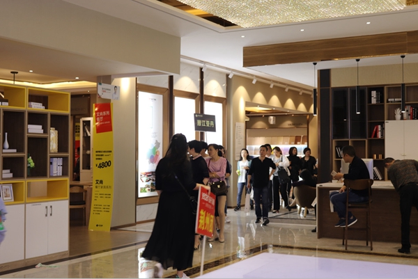 亚丹家居湖北省级联动，再次掀起定制狂潮！