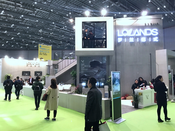 罗兰德式门窗营销总监曾总:经典产品+优质生活,共睹红遍中国计划 罗兰德式门窗营销总监曾总:经典产品+优质生活,共睹红遍中国计划