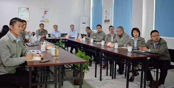 与时间赛跑，持续飞速发展 ——成都公司第二季度销售目标落实会纪实