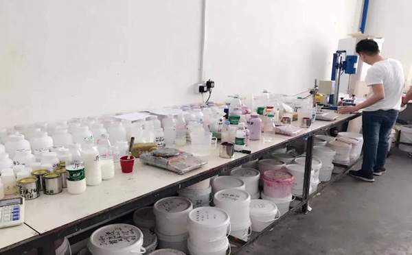 严格把关，从细节做起——诺奇兄弟考察捷成化工企业