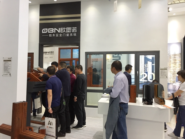 欧堡诺营销总监王玉良:品牌建设重在提高产品品质和完善优质服务 欧堡诺营销总监王玉良:品牌建设重在提高产品品质和完善优质服务