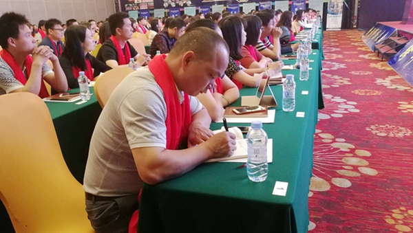冠豪门窗“新视野 新未来”2018年第五届经销商峰会圆满落幕