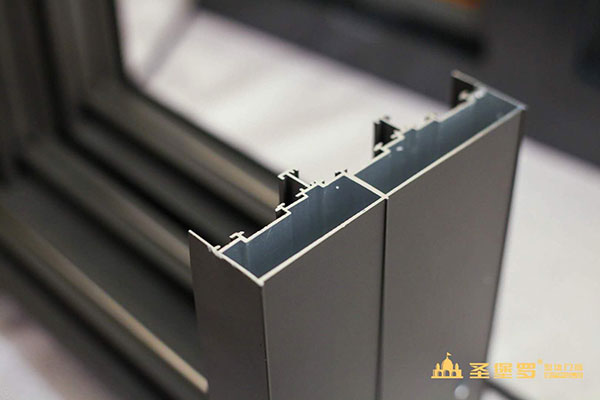 圣堡罗：淘汰制筛选经销商，保证门窗为正品