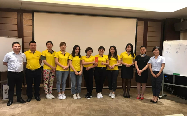 嘉盛木门2018年度第二期培训会如期圆满举行