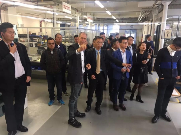 行以昂昂千里丨李钧洪董事长赴欧洲考察·蓄力蝶变2018 行以昂昂千里丨李钧洪董事长赴欧洲考察·蓄力蝶变2018
