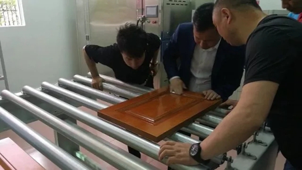 重庆市长寿工业园区企业联合会领导到访君子兰集团鹤山公司