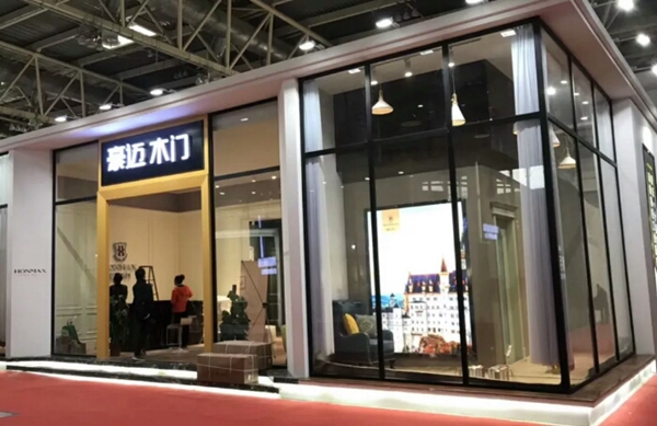 【直击展会】荣耀冠冕，诠释豪迈“门”声远扬!