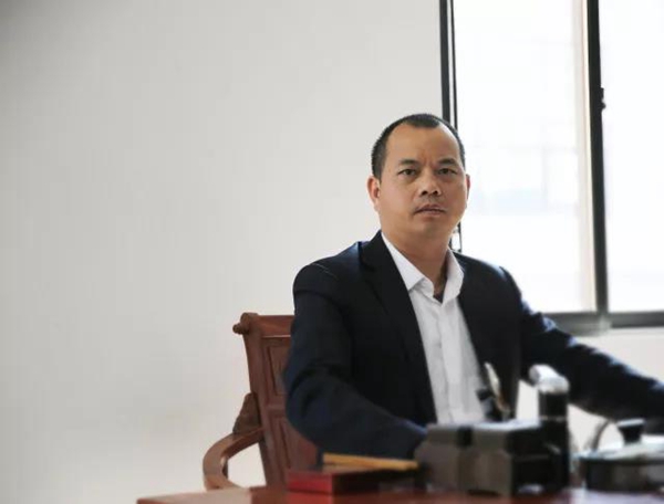 晾霸总裁曹俊煌先生专访——大咖是怎样炼成的！