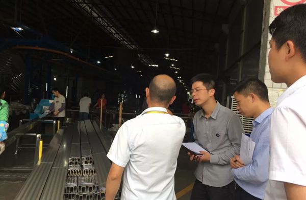 博仕门窗|携手众深营销咨询公司共度2018年