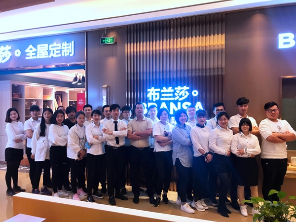 三城引爆：布兰莎全屋定制S6业绩倍增项目组深入终端门店