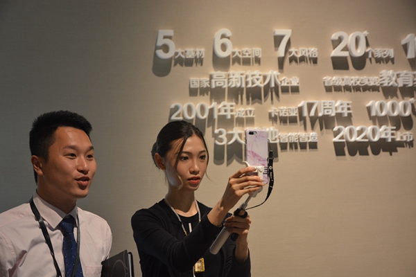 卡诺亚“烟雨江南”惊艳亮相广州定制家居展 卡诺亚“烟雨江南”惊艳亮相广州定制家居展