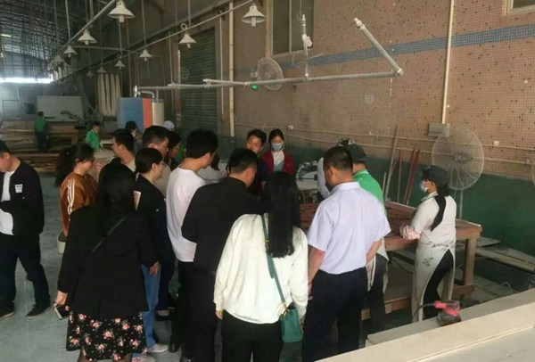 携手共进,再攀高峰!——2018木斯特全国经销商、设计师、安装管理培训圆满结束! 携手共进,再攀高峰!——2018木斯特全国经销商、设计师、安装管理培训圆满结束!