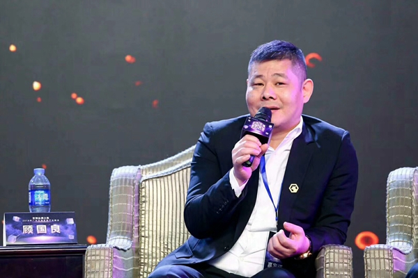 与行业共舞：布兰莎出席中国定制明星班高峰论坛