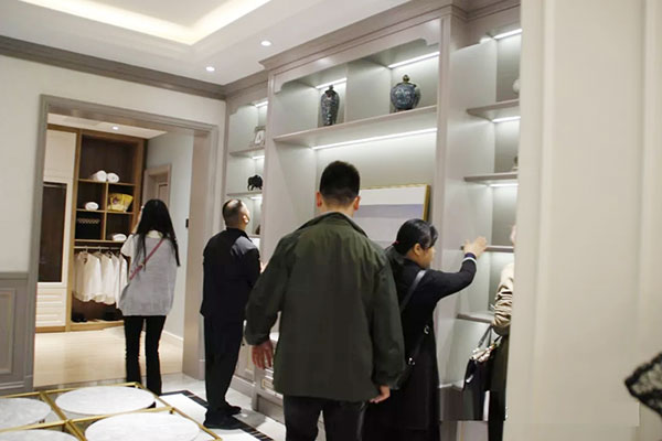 艺龙木门 | “领势赋能，砥砺前行”2018年度核心经销商峰会圆满落幕