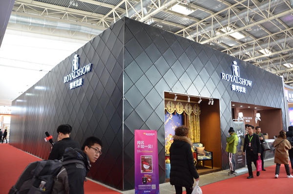 御秀：打造全新软装搭配 全力扶持专卖店体系建设