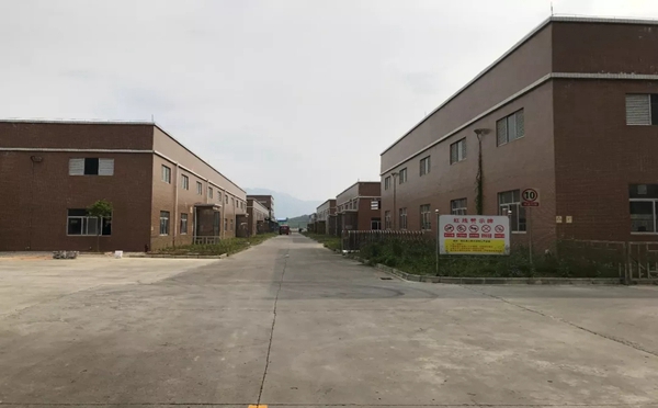 严格把关，从细节做起——诺奇兄弟考察捷成化工企业