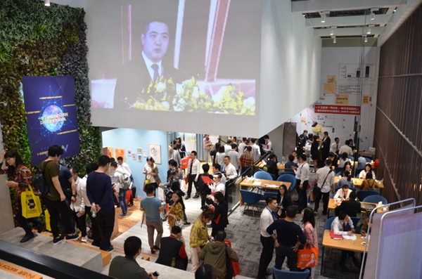 劳卡江辰:不忘初心沉淀价值,资本是“翅膀”也是“毒药” 劳卡江辰:不忘初心沉淀价值,资本是“翅膀”也是“毒药”