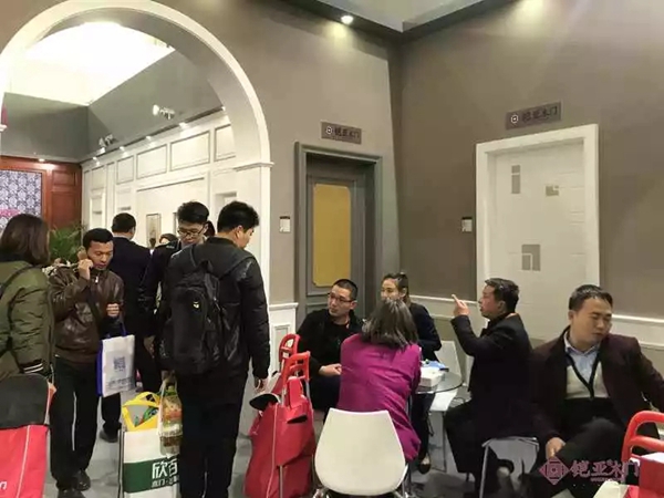 玩转门店销售| 铠亚木门手把手教您快速成单