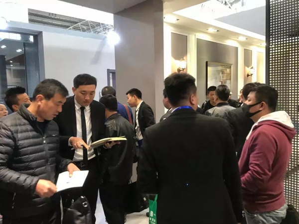 北京展会特别报道——鑫迪木门喜获殊荣！
