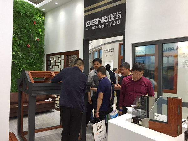欧堡诺营销总监王玉良:品牌建设重在提高产品品质和完善优质服务 欧堡诺营销总监王玉良:品牌建设重在提高产品品质和完善优质服务