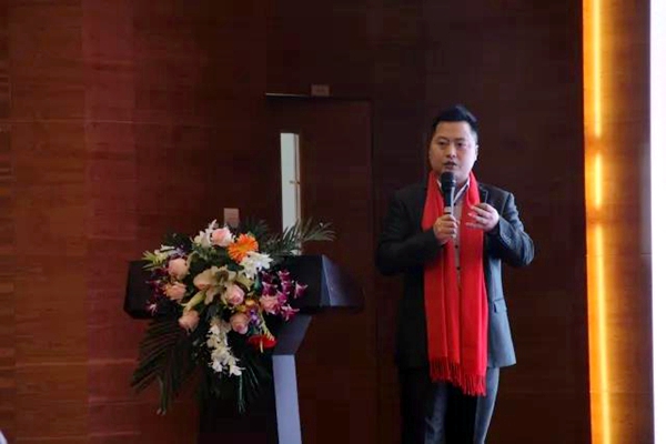 居里亚李文杰:以匠心精神追求完美,为客户做“全程无忧”服务! 居里亚李文杰:以匠心精神追求完美,为客户做“全程无忧”服务!