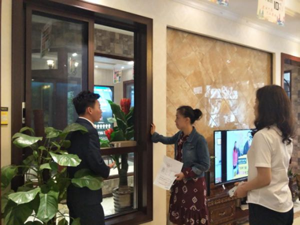 飞宇门窗南充品质中国行,节点爆破举店忙 飞宇门窗南充品质中国行,节点爆破举店忙