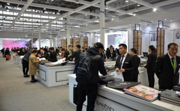 雅琪诺：淘汰单产品链模式 发展软装大家居