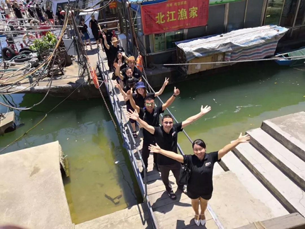 中国十大门窗品牌总裁班!就是这么火爆! 中国十大门窗品牌总裁班!就是这么火爆!