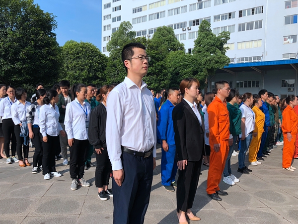 不忘初心－我“门”正青春－王力玉米木门月度大会庆五四青年节