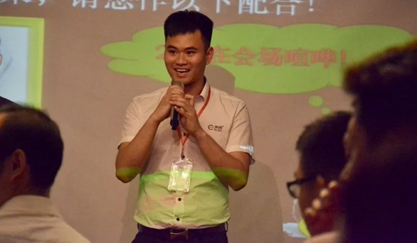 聚势奋进,共创新时代:亮阁门窗导购精英培训班(夯实基础 做实订单)圆满结束! 聚势奋进,共创新时代:亮阁门窗导购精英培训班(夯实基础 做实订单)圆满结束!