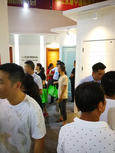 开展首日盛况│双羽惊艳亮相永康门博会，再掀木门行业新热潮