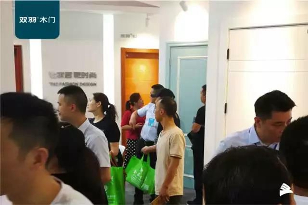 永康门博会完美收官│双羽招商战绩喜人,近百家新商火爆签约加盟 永康门博会完美收官│双羽招商战绩喜人,近百家新商火爆签约加盟