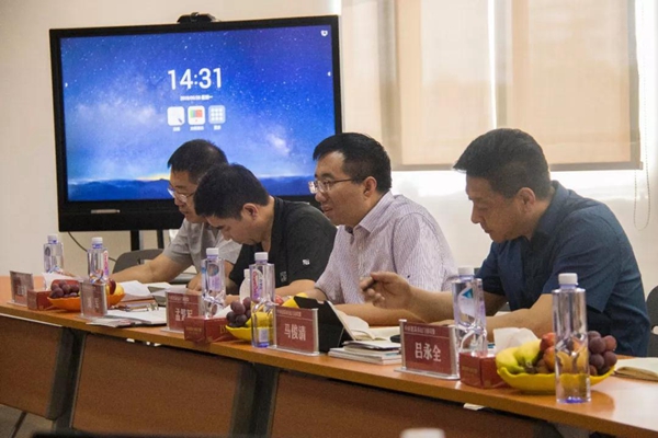 中国建筑系统门窗联盟一行领导莅临轩尼斯门窗调研指导