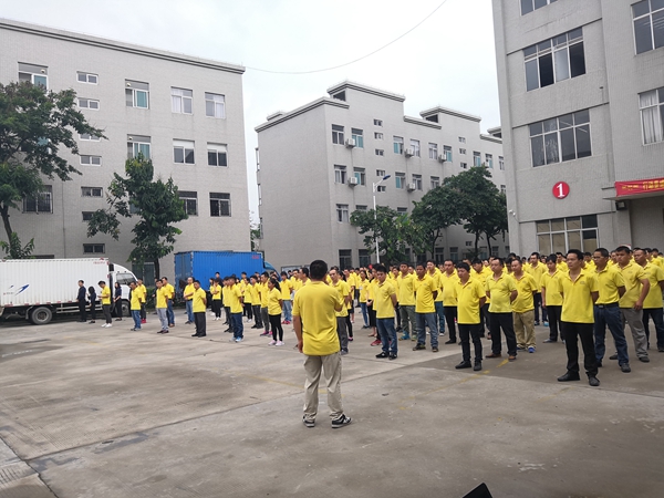 美尼美定制上下一心，启新征程，筑新篇章
