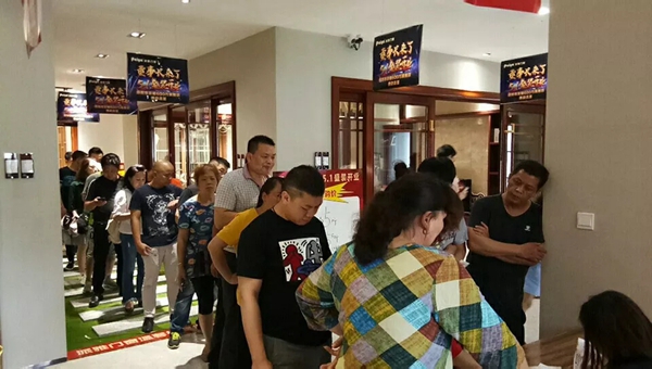 【惊动邵阳】董事长来了丨派雅门窗600方终端大店邵阳店盛装开业