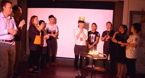 聚势奋进,共创新时代:亮阁门窗导购精英培训班(夯实基础 做实订单)圆满结束! 聚势奋进,共创新时代:亮阁门窗导购精英培训班(夯实基础 做实订单)圆满结束!