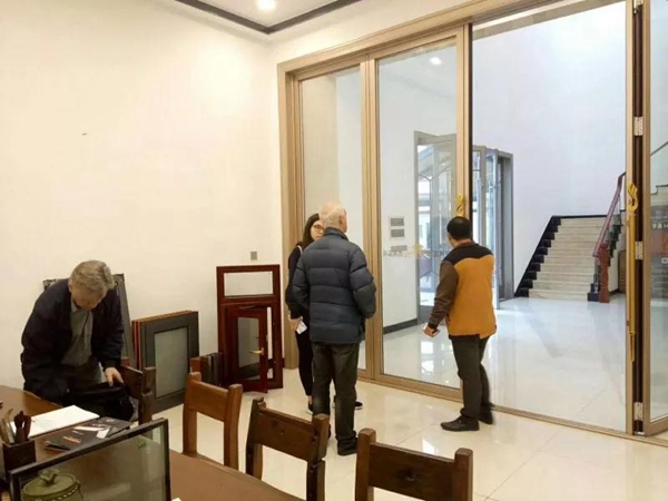 5年的发展,我们英伦皇室门窗一直在做一件事! 5年的发展,我们英伦皇室门窗一直在做一件事!