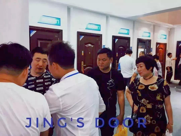 【京京安全门】火爆永康国际门博会