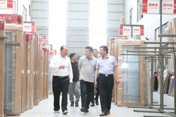 怡发门窗:中国建筑系统门窗联盟领导莅临怡发门窗参观考察! 怡发门窗:中国建筑系统门窗联盟领导莅临怡发门窗参观考察!