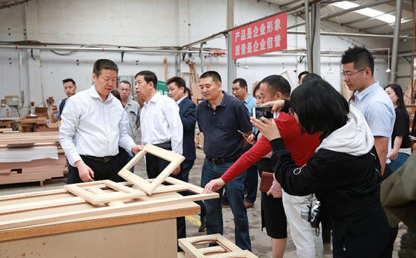 大事!38项技术全公开——透视万家园·与水性木作技术零距离 大事!38项技术全公开——透视万家园·与水性木作技术零距离