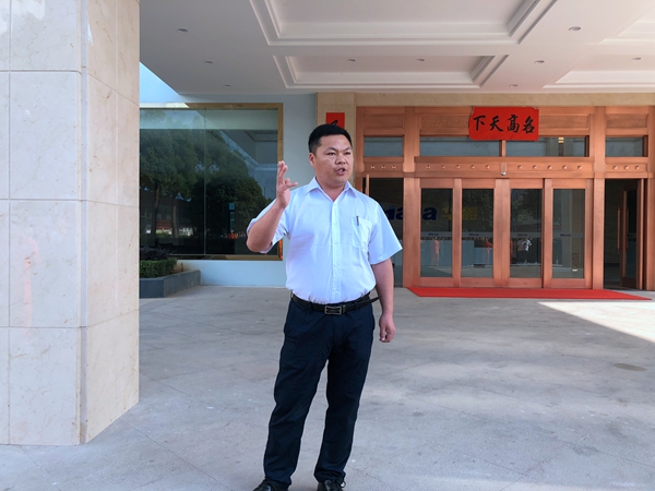 不忘初心－我“门”正青春－王力玉米木门月度大会庆五四青年节