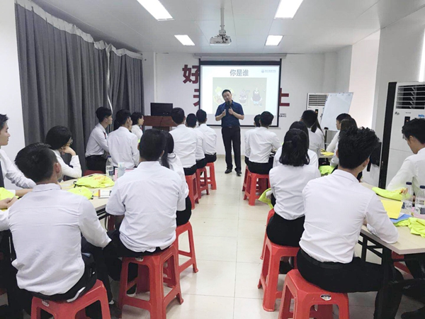 美尼美商学院喜讯：春苗计划第三期培训班圆满结业