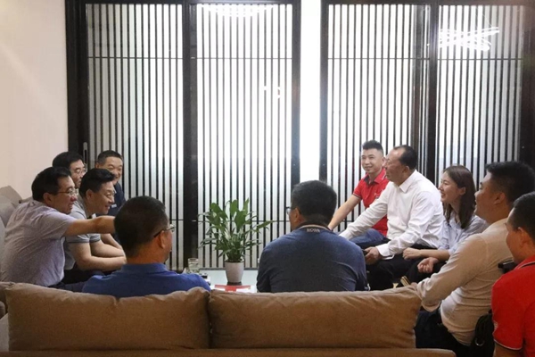 怡发门窗:中国建筑系统门窗联盟领导莅临怡发门窗参观考察! 怡发门窗:中国建筑系统门窗联盟领导莅临怡发门窗参观考察!